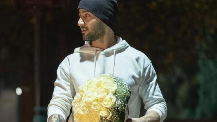 Rapper iraniano Toomaj Salehi é solto após revogação de pena capital