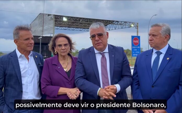 Senadores vistam Papuda para avaliar possível prisão de Bolsonaro