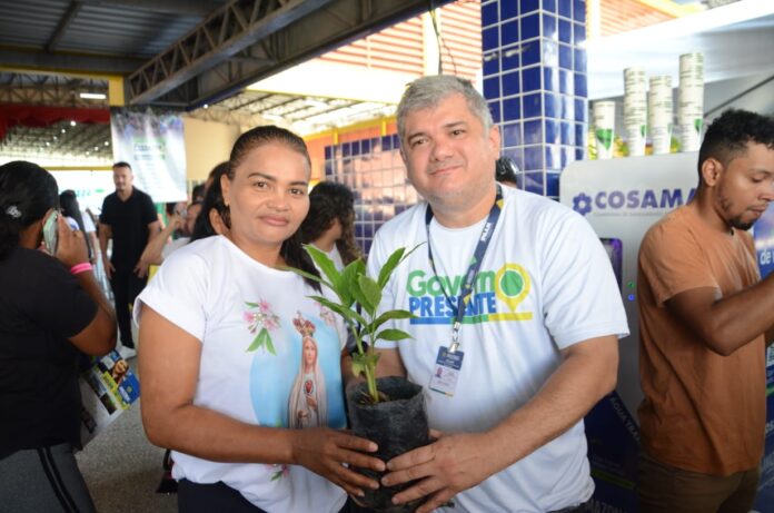 Ipaam distribui 200 mudas e reforça ações ambientais no Governo Presente