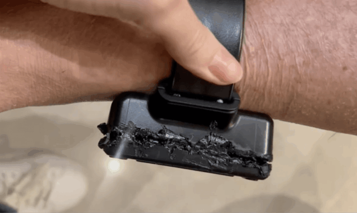 Bolsonaro admite ter tentado violar tornozeleira com ferro de solda