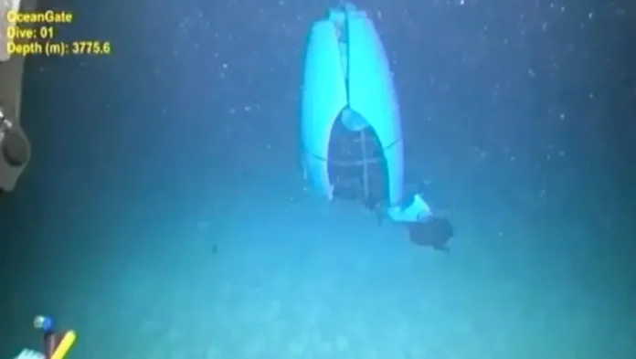 Primeira foto do submersível Titan no fundo do mar é divulgada
