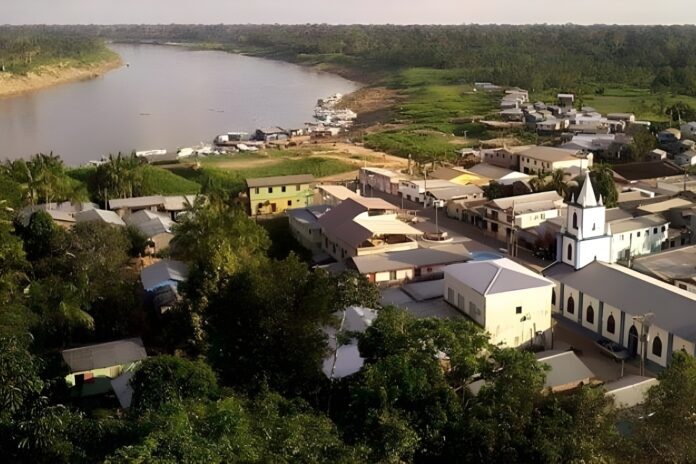 Professor e diretor são condenados a 50 anos de prisão por estupro de 12 alunas em Pauini