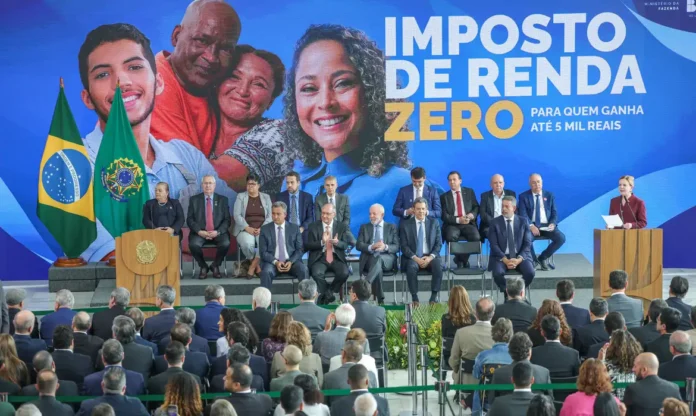 Imposto de Renda: Lula isenta ganhos até R$ 5 mil e aumenta tributo para ricos