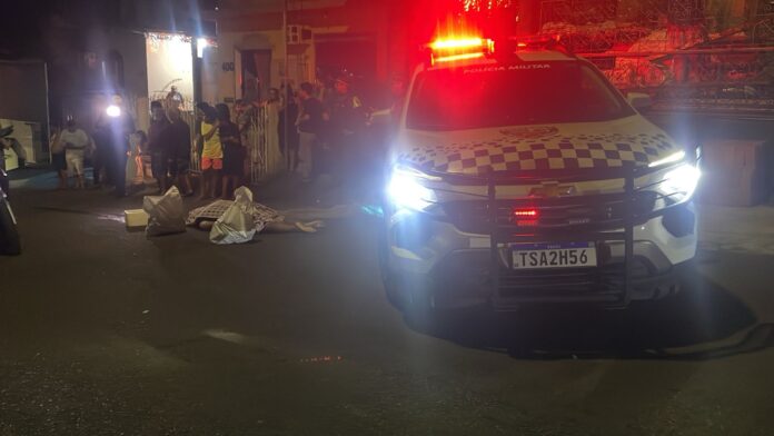 Notícias do Amazonas – Homem é assassinado com múltiplos tiros na Compensa