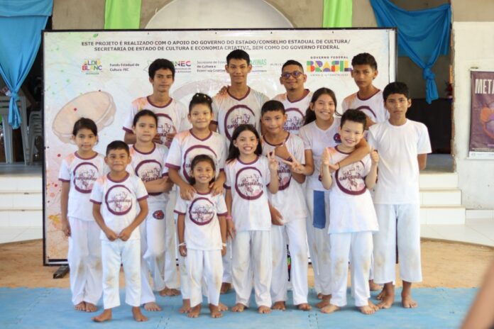 Notícias do Amazonas – Aulão de Capoeira gratuito encerra projeto em Parintins