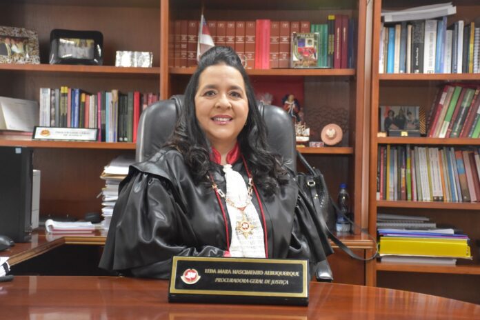 Notícias do Amazonas – Leda Mara é a nova procuradora-geral de Justiça do MPAM