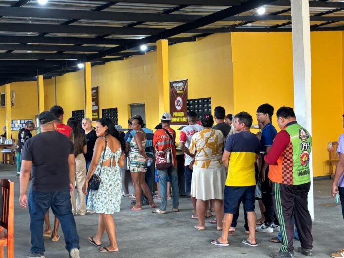 Notícias do Amazonas – Restaurante Top Iranduba atrai clientes com self-service a R$ 10