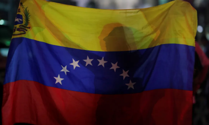 Venezuela reprova 11 nações por contestarem validação da vitória de Maduro