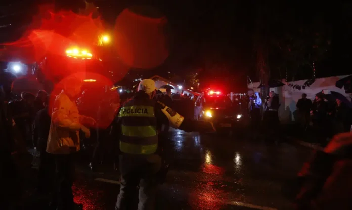 Passageiros da Voepass pedem cancelamento e reembolso integral de voos