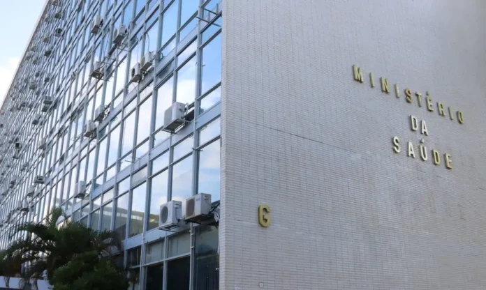 Notícias do Amazonas – Governo garante apoio a pacientes com HIV após transplantes