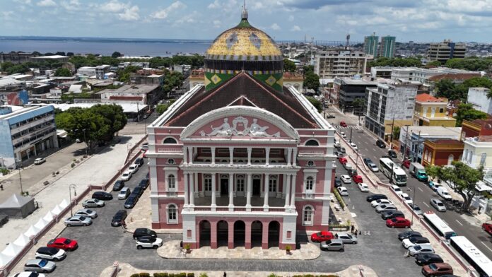 Manaus se destaca como a 6ª maior economia do Brasil, liderando Norte e Nordeste
