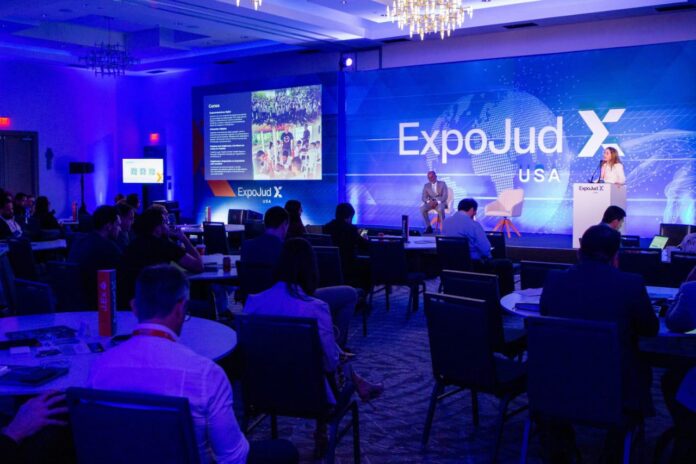 Notícias do Amazonas – Barco Escola, projeto premiado, brilha em congresso nos EUA