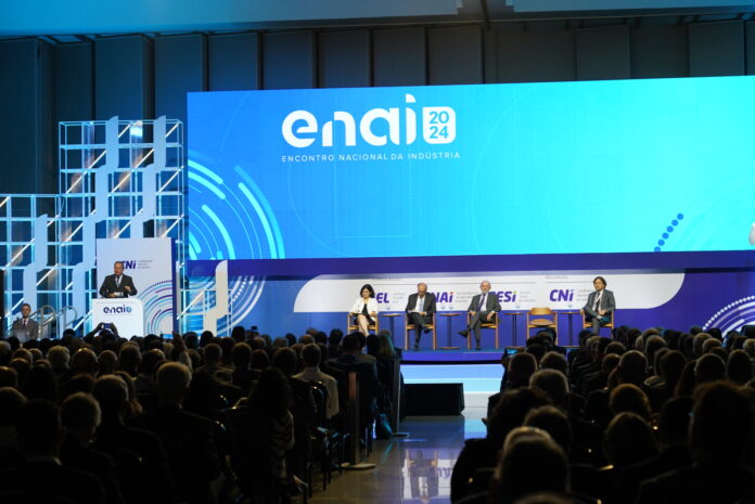 Notícias do Amazonas – Alban defende política industrial duradoura para o Brasil