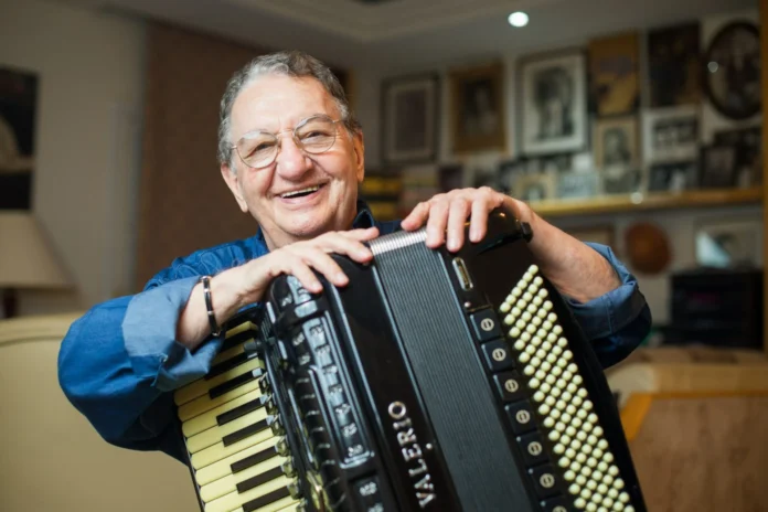 Notícias do Amazonas – Morre Caçulinha, ícone da música brasileira, aos 86 anos