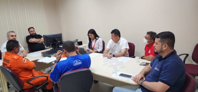 Notícias do Amazonas – MPAM discute segurança e uso de guindastes no Festival de Parintins