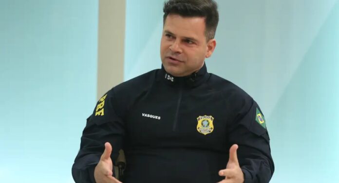 Ex-diretor da PRF é detido no Paraguai ao tentar embarcar com documento falso