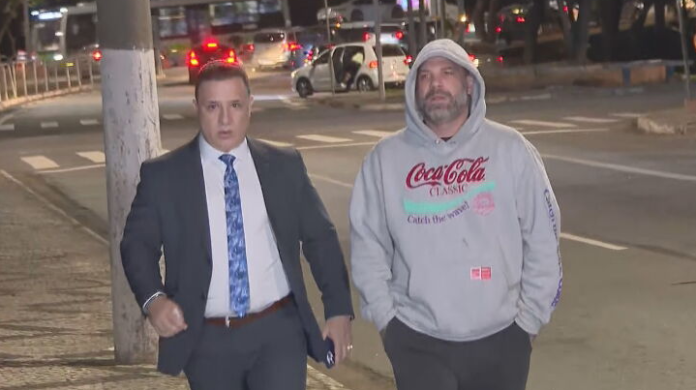 Notícias do Amazonas – Amigo de Robinho, Ricardo Falco, se entrega à PF em SP