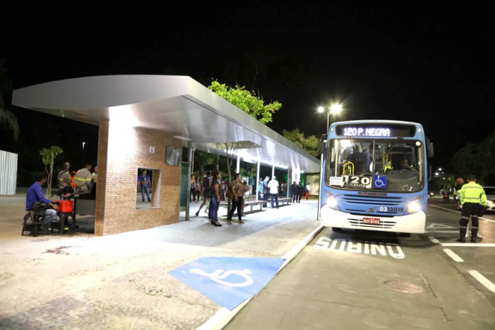 Notícias do Amazonas – Manaus terá 145 ônibus para o Réveillon na Ponta Negra
