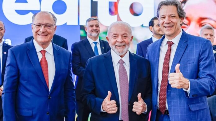 Notícias do Amazonas – Mais da metade dos ministros de Lula se prepara para 2026