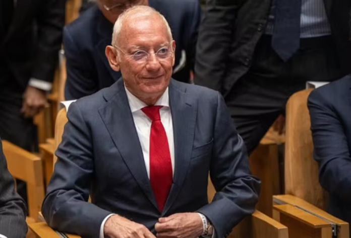 Bilionário Isak Andic falece em trágico acidente em Montserrat, Espanha