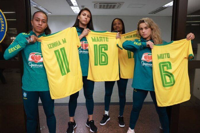 Notícias do Amazonas – Seleção feminina de futebol luta por avatares reais nos games