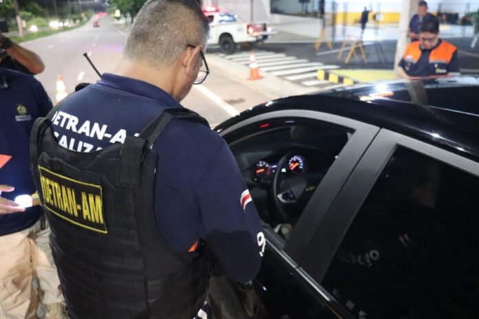 Notícias do Amazonas – Detran-AM autua 402 motoristas em operação de réveillon
