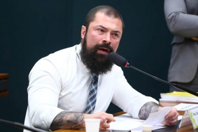 Notícias do Amazonas – PT move ação contra deputado por ligações com narcotráfico venezuelano