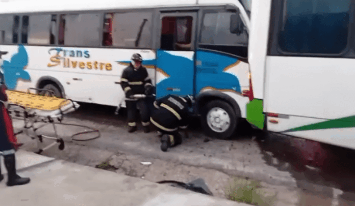 Notícias do Amazonas – Colisão entre ônibus e micro-ônibus deixa 11 feridos em Manaus