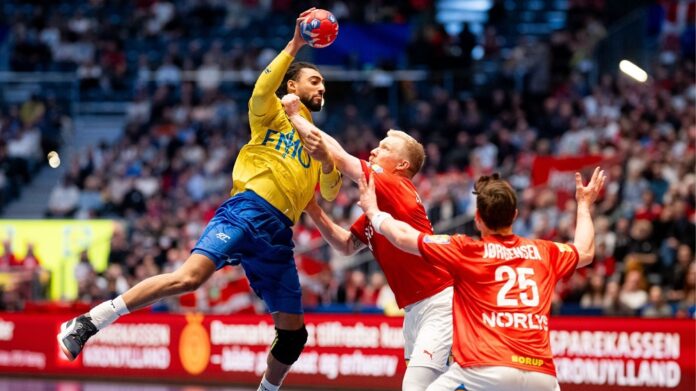 Brasil se despede do Mundial de Handebol após derrota para a Dinamarca