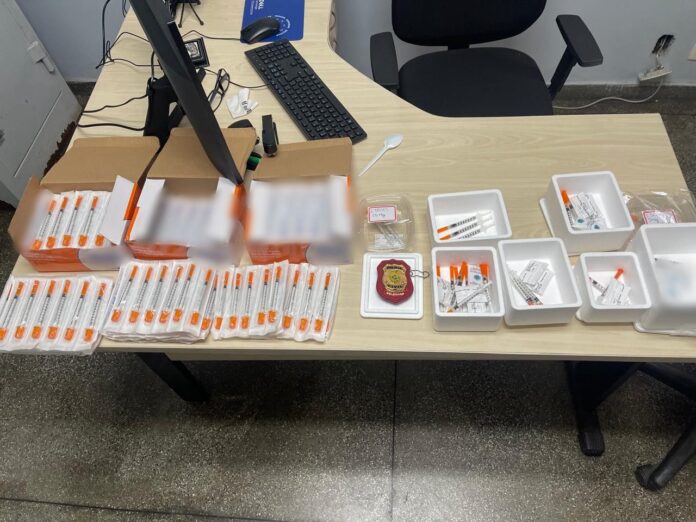 Notícias do Amazonas – Duas mulheres detidas por tráfico de medicamentos controlados