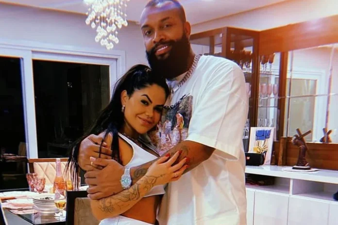 Gabriela Sousa, esposa de Nego Di, detida em operação por suspeita de lavagem de R$ 2 milhões